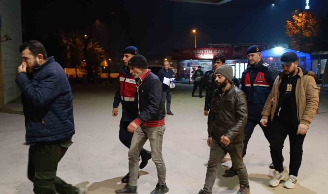 Bursa’nın İnegöl ilçesinde Jandarma Komutanlığı ekipleri, kırsal Cerrah Mahallesi’ndeki bir