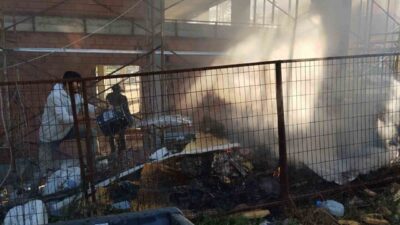 Samsun’un Çarşamba ilçesinde devam eden 5 katlı bir binanın bahçesinde