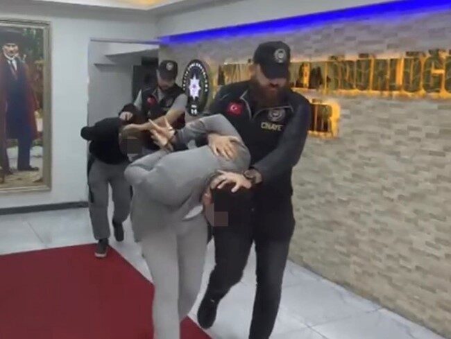 Torbalı ilçesinde yaşanan trajik olayda anne, baba ve çocuğun ölümü