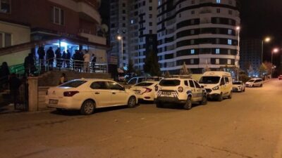 Kayseri’nin Melikgazi ilçesinde, bir kişi, beraber yaşadığı iş arkadaşı tarafından