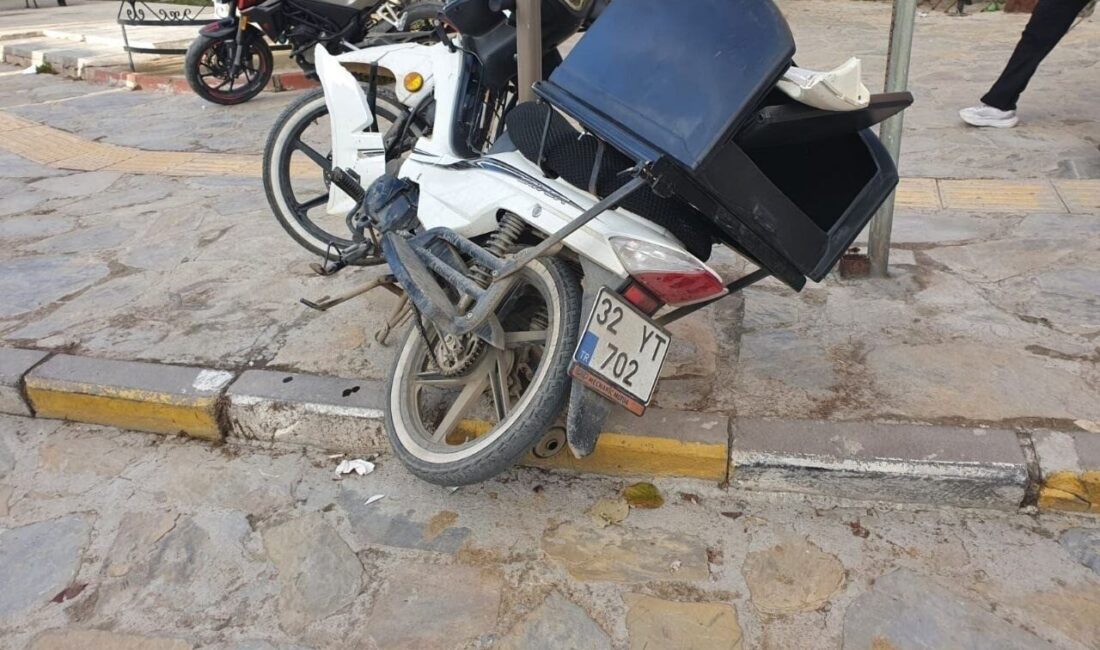 Yalvaç ilçesinde meydana gelen bir trafik kazasında bir motosiklet sürücüsü