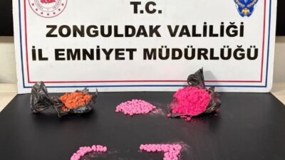 Karadeniz Ereğli’ye 3 bin 152 adet extacy hap taşıdıkları iddia