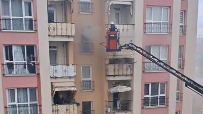 Kocaeli’nin Başiskele ilçesinde bulunan 5 katlı bir apartmanda meydana gelen