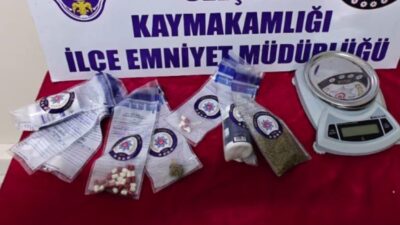 İzmir’in Selçuk ilçesinde polisin titiz çalışmalarının ardından düzenlenen eş zamanlı