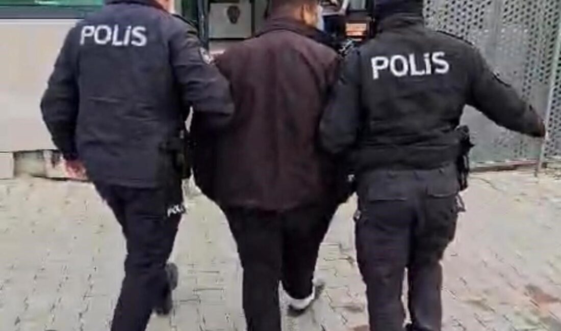 İzmir’in Konak ilçesinde hakkında 52 yıl kesinleşmiş hapis cezası bulunan