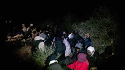 İzmir’in Menderes ve Çeşme ilçelerinde, Sahil Güvenlik’e bağlı İHA’lar ve