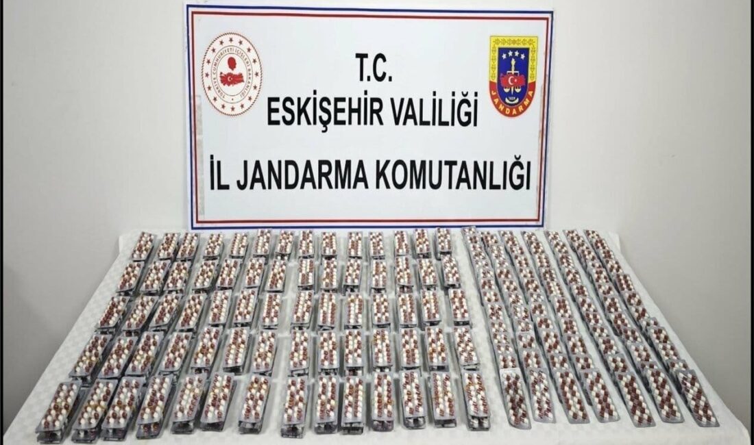Eskişehir’de, Jandarma ekipleri tarafından gerçekleştirilen operasyonda bir şahsın tarlasında bulunan