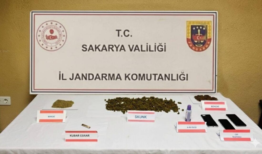 Sakarya’nın Serdivan ilçesinde gerçekleştirilen uyuşturucu operasyonunda, 5 şüpheliden biri tutuklandı.
