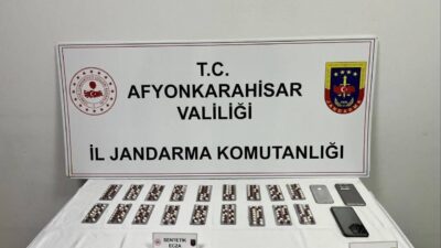 Afyonkarahisar’da Jandarma ekipleri tarafından gerçekleştirilen operasyonda 252 adet uyuşturucu hap