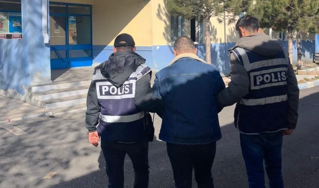 Kahramanmaraş’ta, hakkında kesinleşmiş ceza bulunan bir mahkum polis tarafından yakalandı.