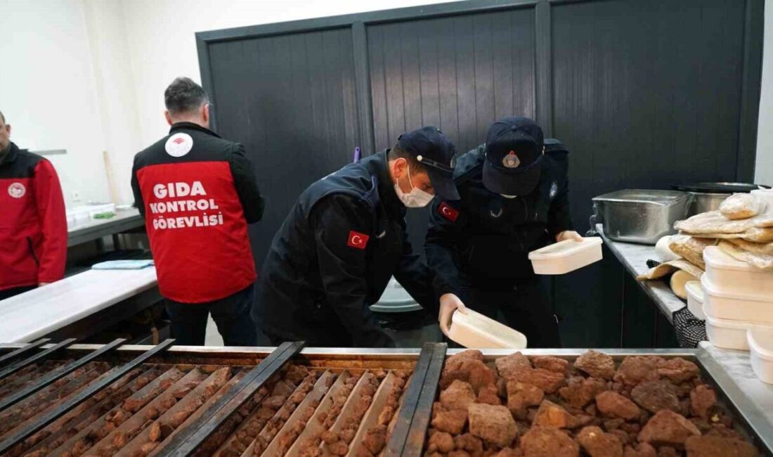 Kahramanmaraş’ta gıda işletmelerine yönelik geniş kapsamlı denetim gerçekleştirildi. Kahramanmaraş Büyükşehir