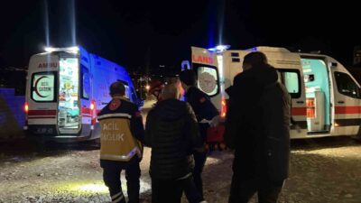 Kahramanmaraş’ta meydana gelen trafik kazasında bir otomobil takla atarak 3