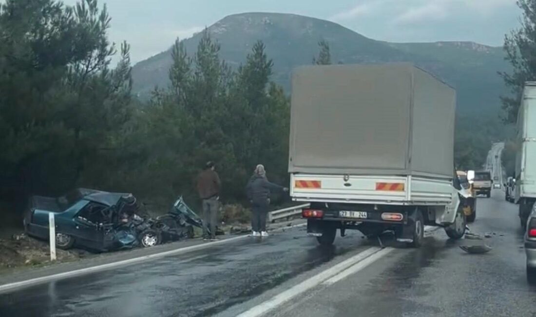 İzmir’in Menderes ilçesinde meydana gelen trafik kazasında bir kamyonet ile