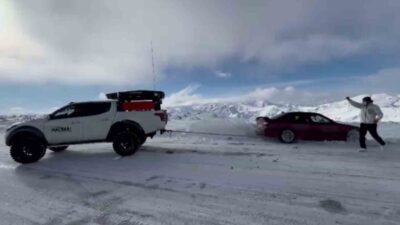 Erzurum’un yüksek kesimlerinde meydana gelen şiddetli soğuk hava ve kar