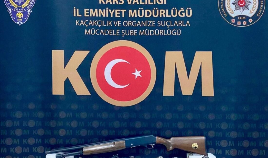 Kars merkezli Akyaka, Sarıkamış ve Selim ilçelerinde silah kaçakçılarına yönelik