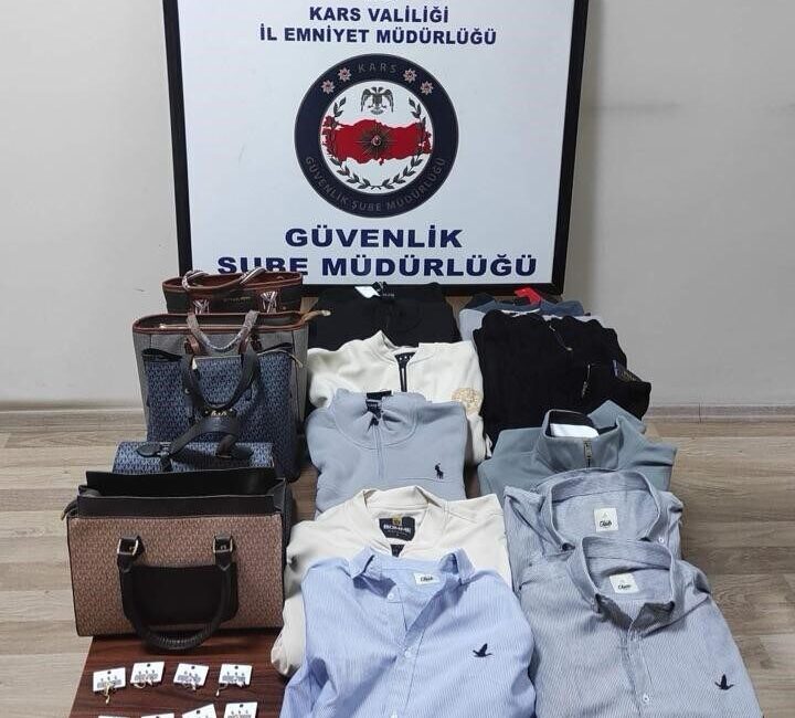 Kars’ta, polis tarafından çeşitli firmalara ait markaların taklit ürünlerini satan