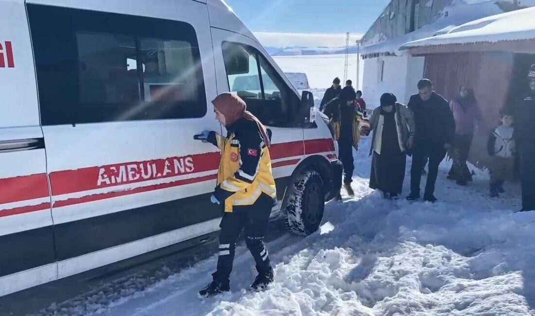 Kars’ta sağlık ekipleri ve İl Özel İdaresi, kar fırtınası nedeniyle