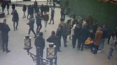 Kars şehir merkezinde Faikbey Caddesi’nde Valilik Parkı’nda meydana gelen olayda,