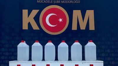 Kars’ta, polis ekipleri tarafından yılbaşı kutlamaları öncesinde düzenlenen bir operasyonda