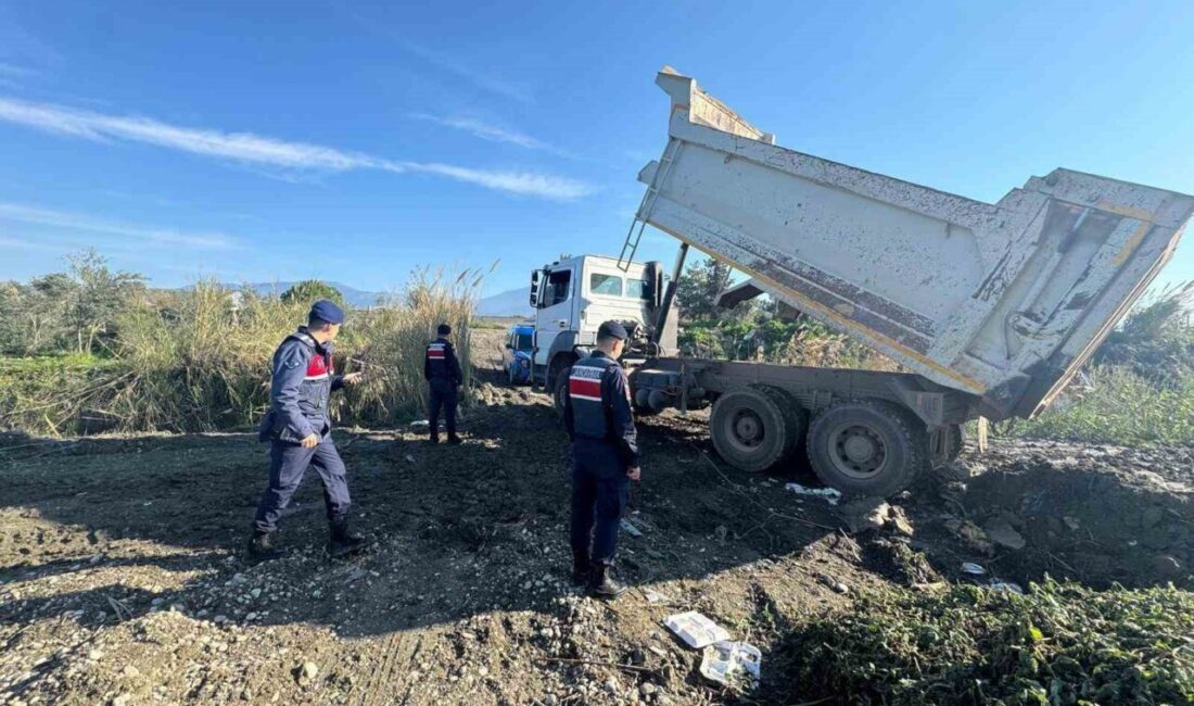Kaş ilçesine bağlı Kınık Mahallesi’nde, jandarma ekipleri tarafından çay kenarından