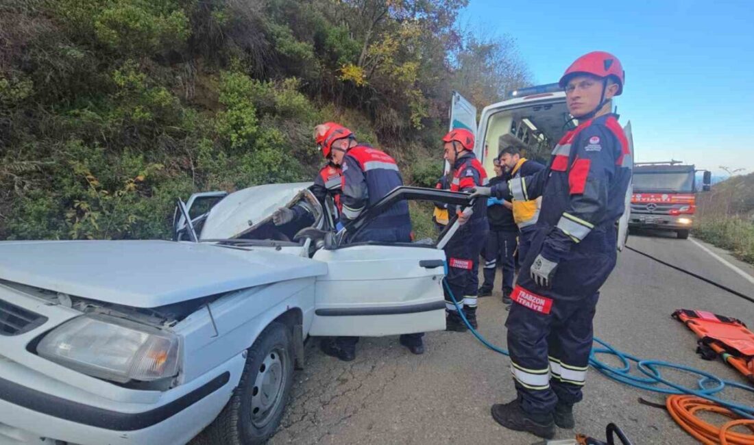 Akçaabat ilçesinde meydana gelen bir kazada seyir halindeki bir aracın