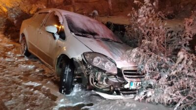 Bursa’nın İnegöl ilçesinde meydana gelen trafik kazasında, hafif ticari araç
