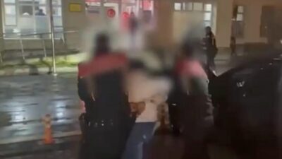 Kayseri’de polis ekipleri, Kocasinan ilçesinde devriye görevi yaparken şüpheli İ.S.T.
