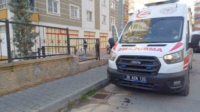 Kayseri’nin Talas ilçesinde, Mevlana Mahallesi Papatya Caddesi’nde yaşanan acı olayda,