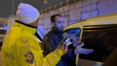 Melikgazi ilçesinde meydana gelen bir olayda, sürücünün kaza yapmasına rağmen