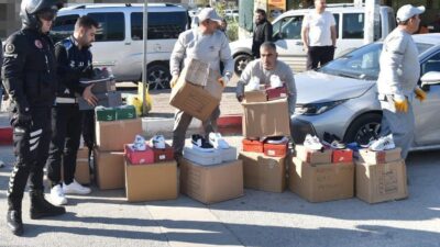 Kepez Belediyesi, yaya ve araç trafiğine zarar veren işgallere karşı