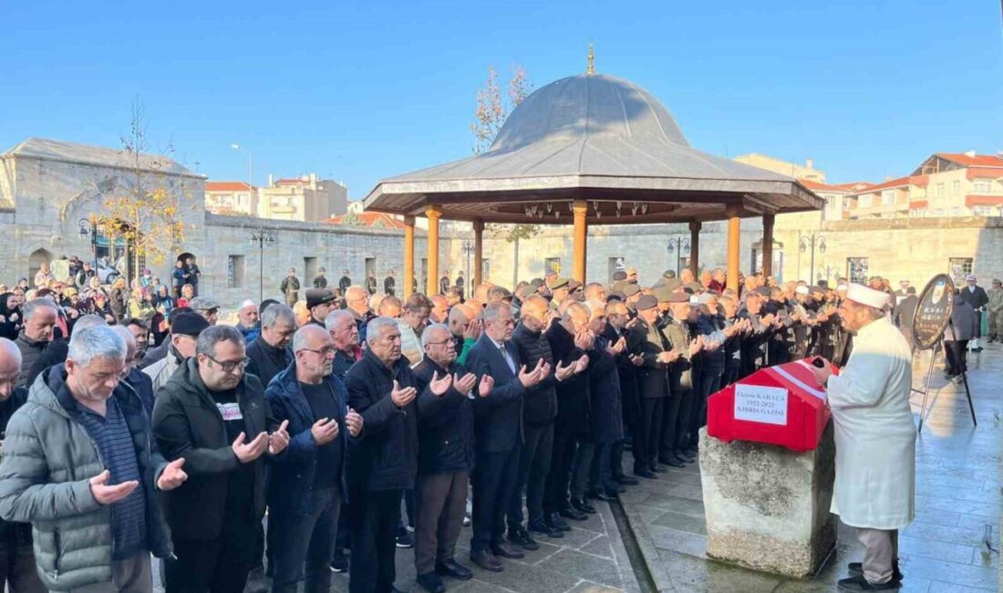 Kıbrıs Gazisi olan 73 yaşındaki Ekrem Karaca, Babaeski ilçesinde düzenlenen
