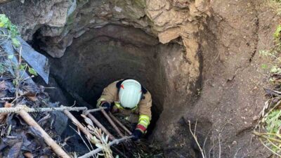 Manisa’nın Kırkağaç ilçesinde, 5 metre derinliğindeki bir su kuyusuna düşen