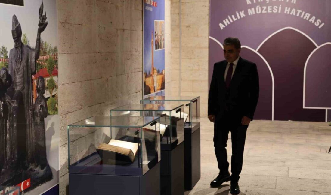 Kırşehir Valiliği himayesinde hayata geçirilen Ahilik Müzesi’nde bulunan yazma eserler
