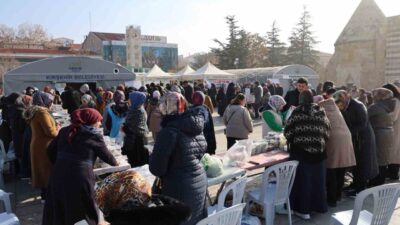 Kırşehir’de, Diyanet İşleri Başkanlığı’nın çağrısı üzerine İl Müftülüğü tarafından Cacabey