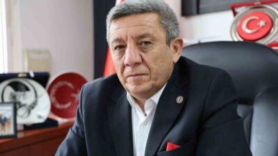 Kırşehir Ziraat Odası Başkanı Mevlüt Toprak, tohumların toprakla buluşmasını takip