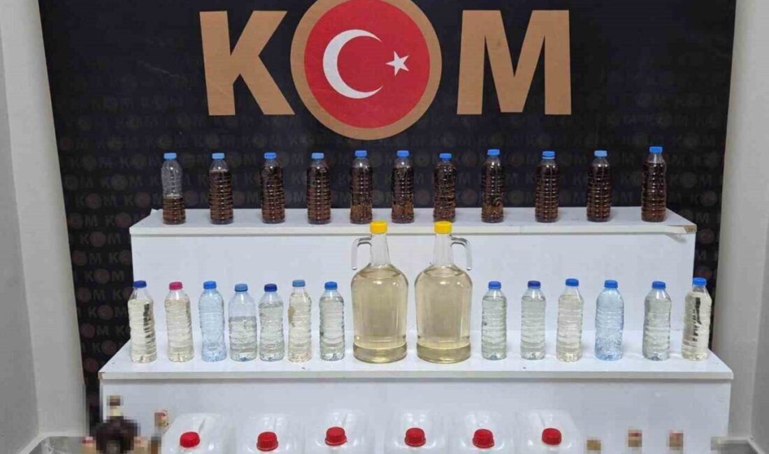 Kırşehir’de polis ekipleri tarafından gerçekleştirilen operasyonda, 22 litre kaçak içki