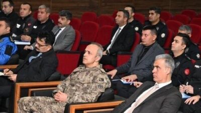 Kırşehir’de İl Emniyet Müdürlüğü tarafından düzenlenen Değerlendirme ve Koordinasyon Toplantısı,