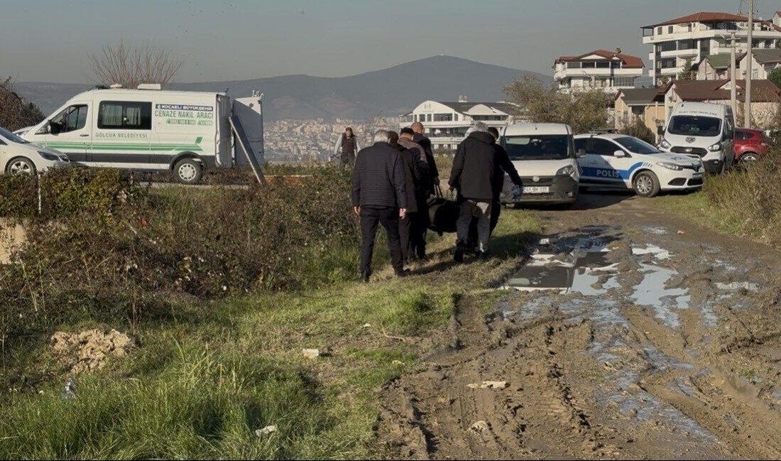 Kocaeli’nin Gölcük ilçesinde ulaşılamayan bir genç, kız arkadaşının cep telefonundaki