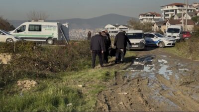 Kocaeli’nin Gölcük ilçesinde ulaşılamayan bir genç, kız arkadaşının cep telefonundaki
