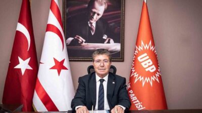 KKTC Başbakanı Ünal Üstel dün evinde yaşadığı rahatsızlık sonrasında hastaneye