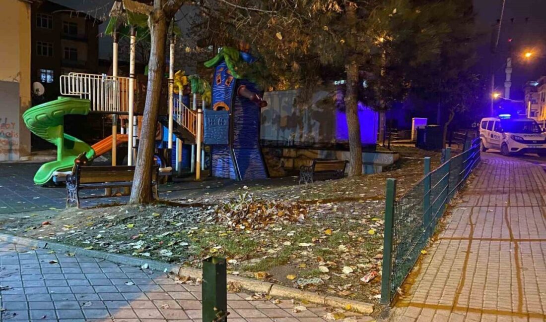 Kocaeli’nin Körfez ilçesinde lise öğrencileri arasında çıkan bıçaklı kavgada 16