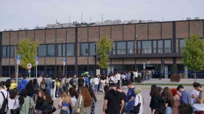 DevFest’25 adlı etkinlik, yazılım ve teknoloji alanındaki uzmanları, öğrencileri ve