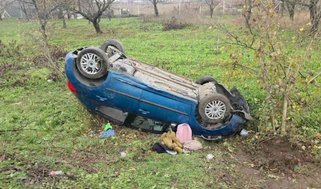 İnegöl ilçesinde meydana gelen trafik kazasında yağmurun neden olduğu kaygan