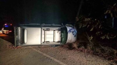 Bilecik’te yaşanan bir trafik kazasında seyir halindeki bir pikap aracı,
