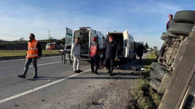 Sakarya ilinin Adapazarı ilçesinde meydana gelen trafik kazasında bir tankerin