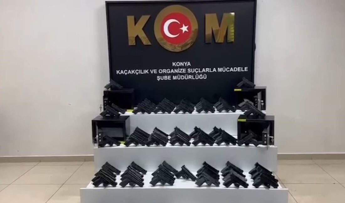 Konya’da polis ekipleri tarafından gerçekleştirilen bir operasyonda, kargo gönderileri arasında