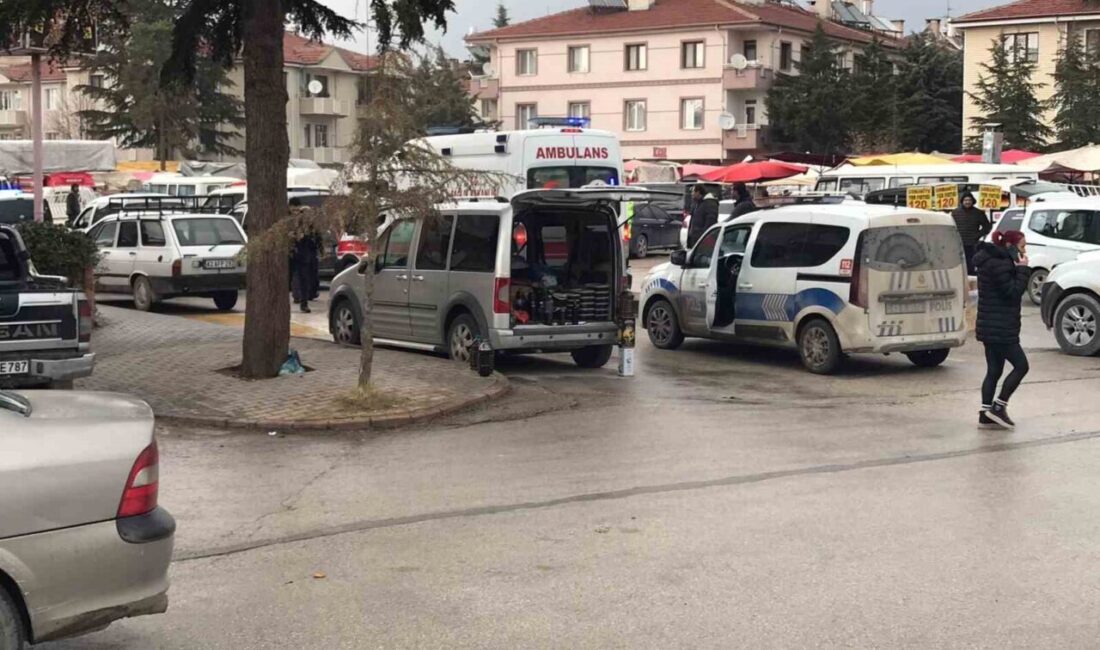 Ereğli ilçesinde düzenlenen halk pazarında esnaf arasında çıkan kavgada 5