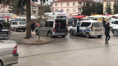 Ereğli ilçesinde düzenlenen halk pazarında esnaf arasında çıkan kavgada 5