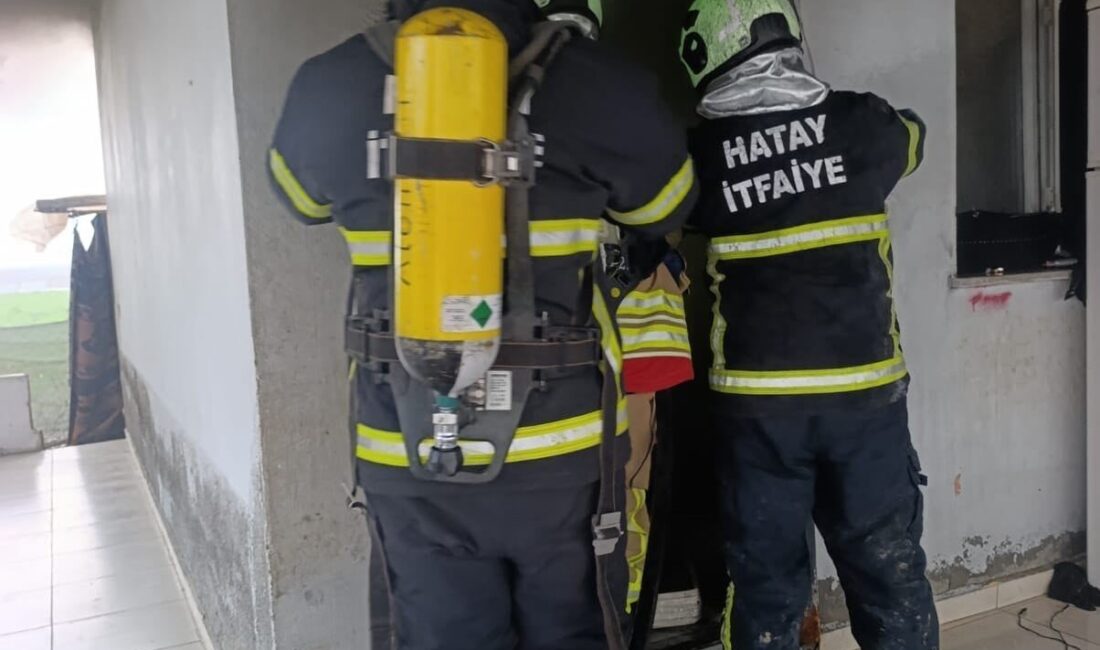 Hatay’ın Kumlu ilçesinde Muharrem Mahallesi’nde tek katlı bir müstakil evde