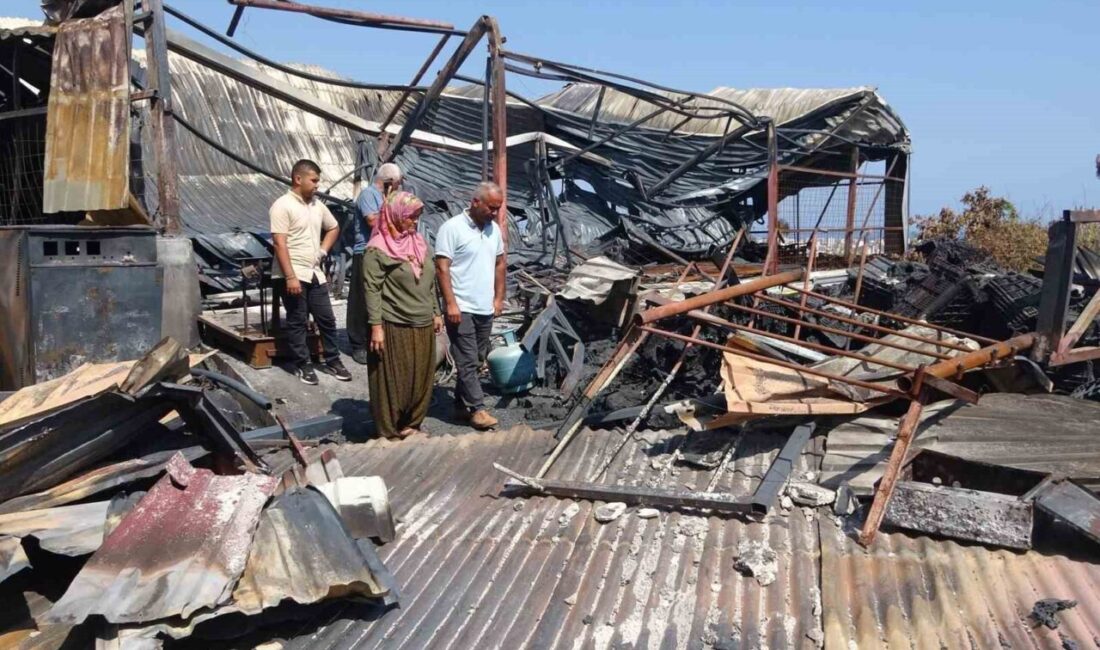 Erdemli ilçesinde düğün gecesinde ev ve depoları yakarak yaklaşık 10